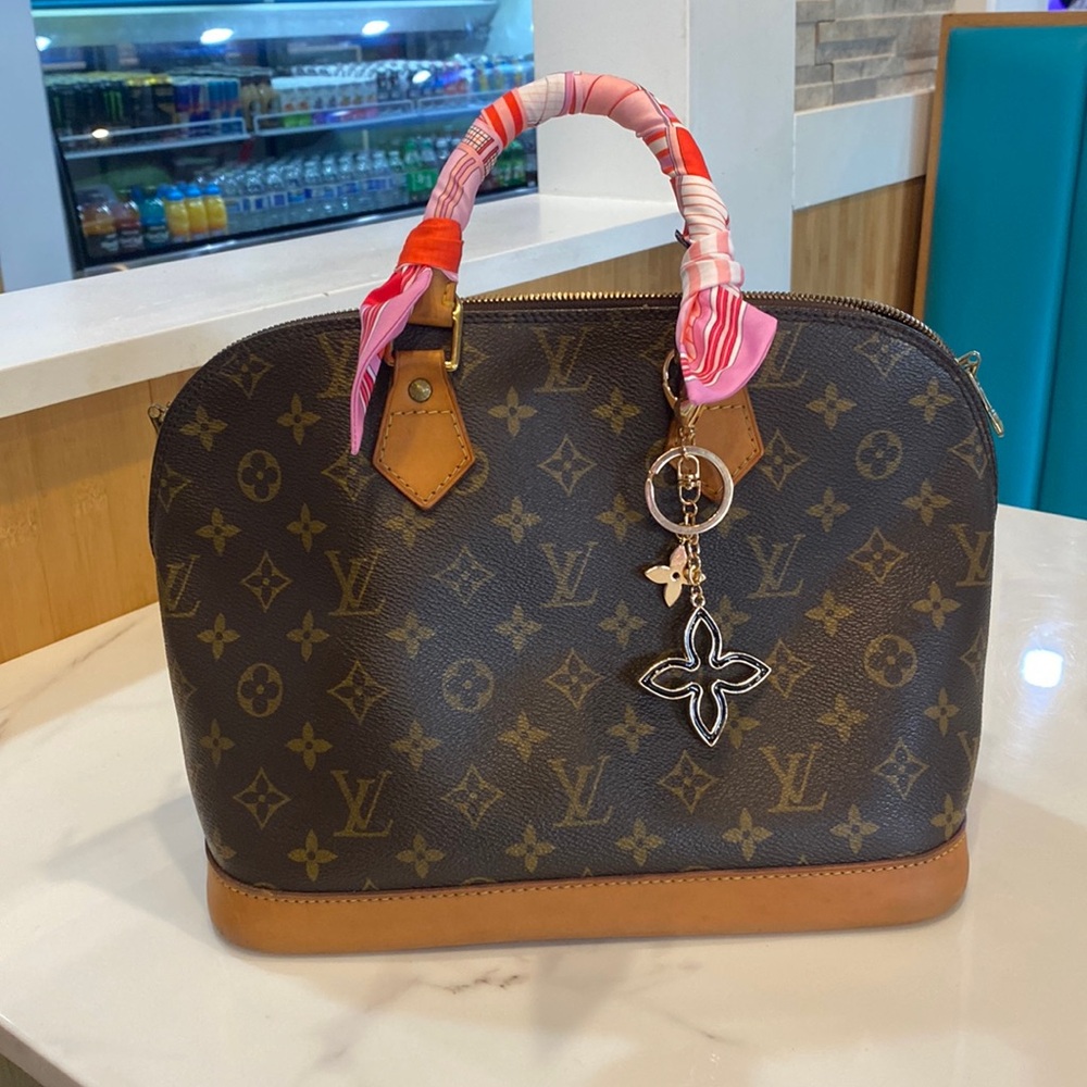 Authentic Louis Vuitton Alma PM